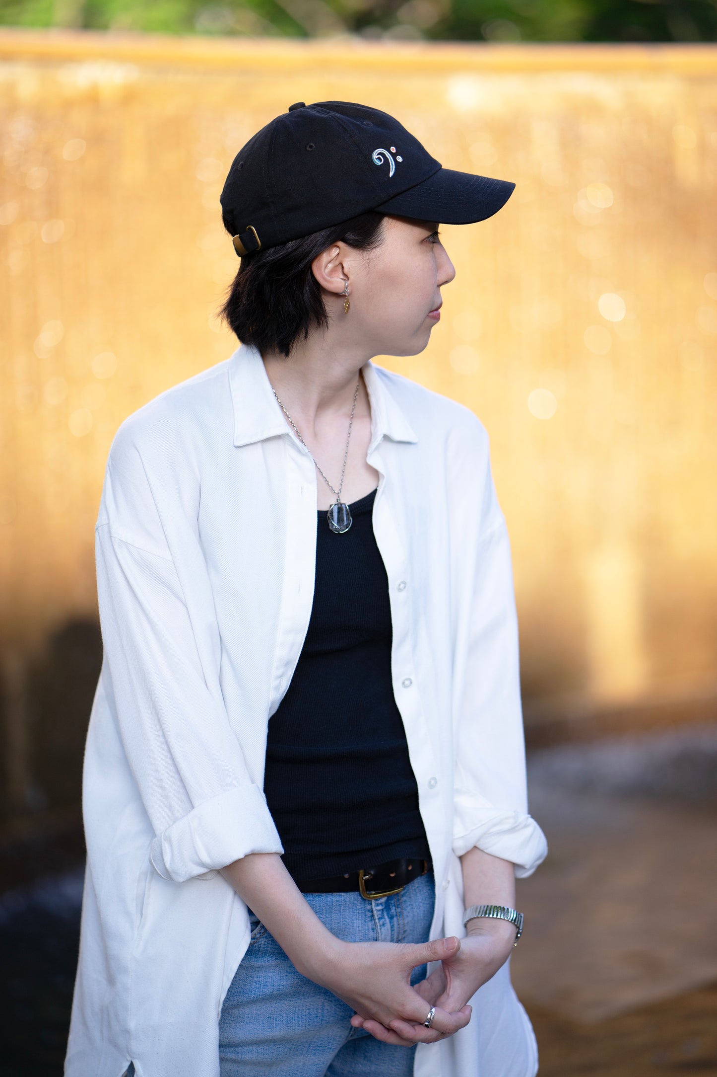 着用：Mamiko Oda（小田満美子）× Judy On The Roof. MAMIKO ODA GLITCH BASS CLEF CAP（着用）5｜Oda Judy Shop