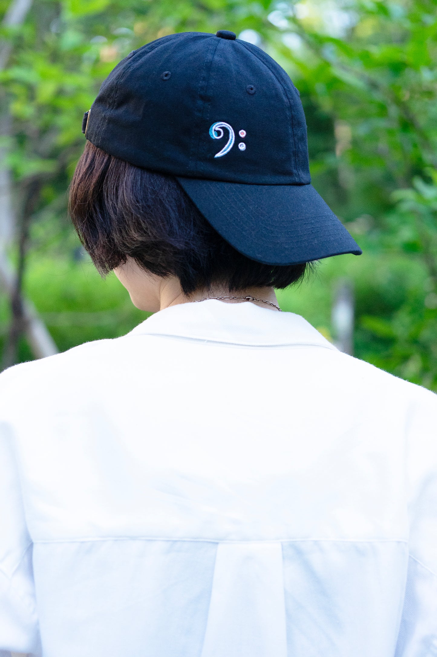 着用：Mamiko Oda（小田満美子）× Judy On The Roof. MAMIKO ODA GLITCH BASS CLEF CAP（着用）9｜Oda Judy Shop
