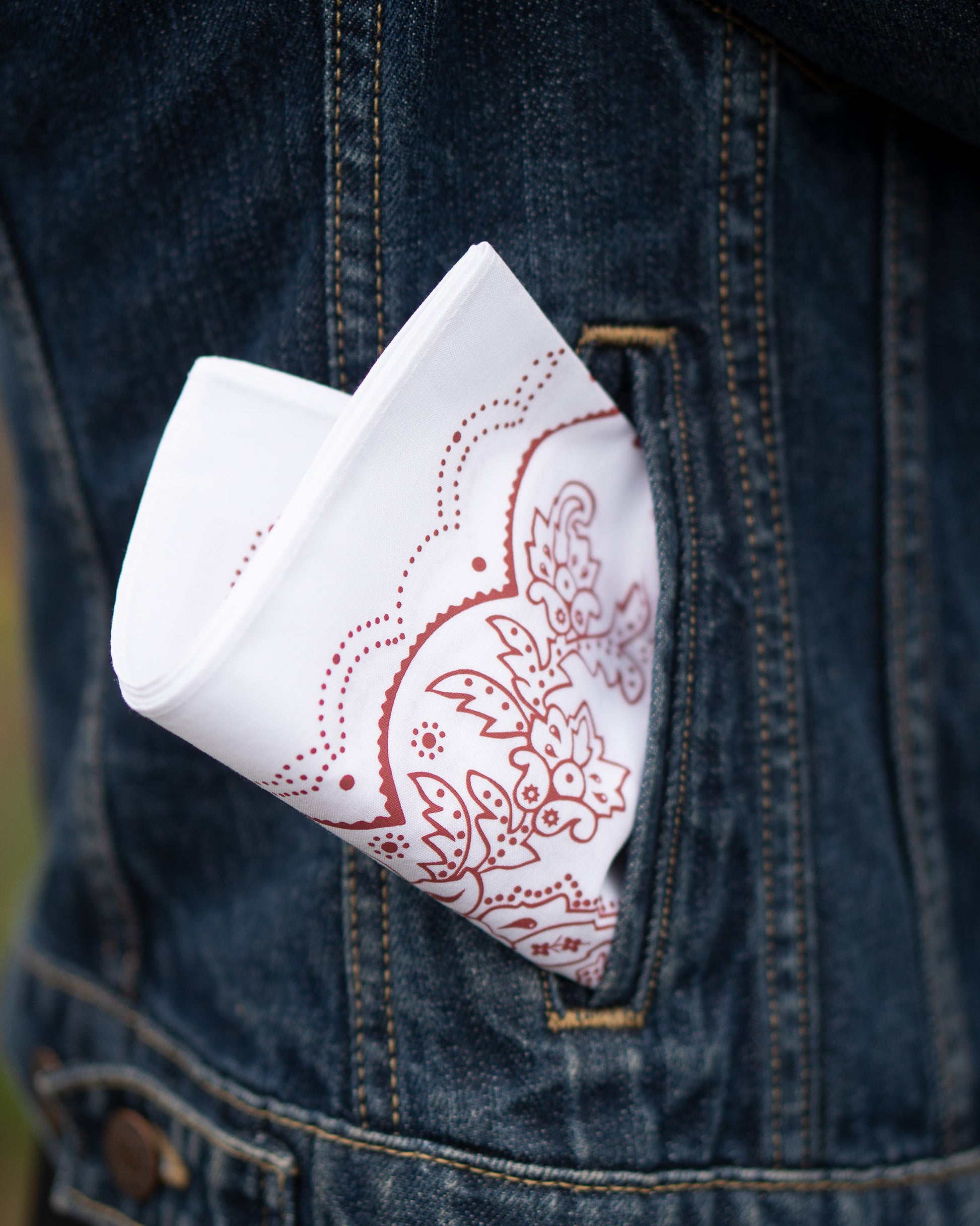 着用：Mamiko Oda（小田満美子）× Judy On The Roof. MAMIKO ODA MINI BANDANA（着用）5｜Oda Judy Shop