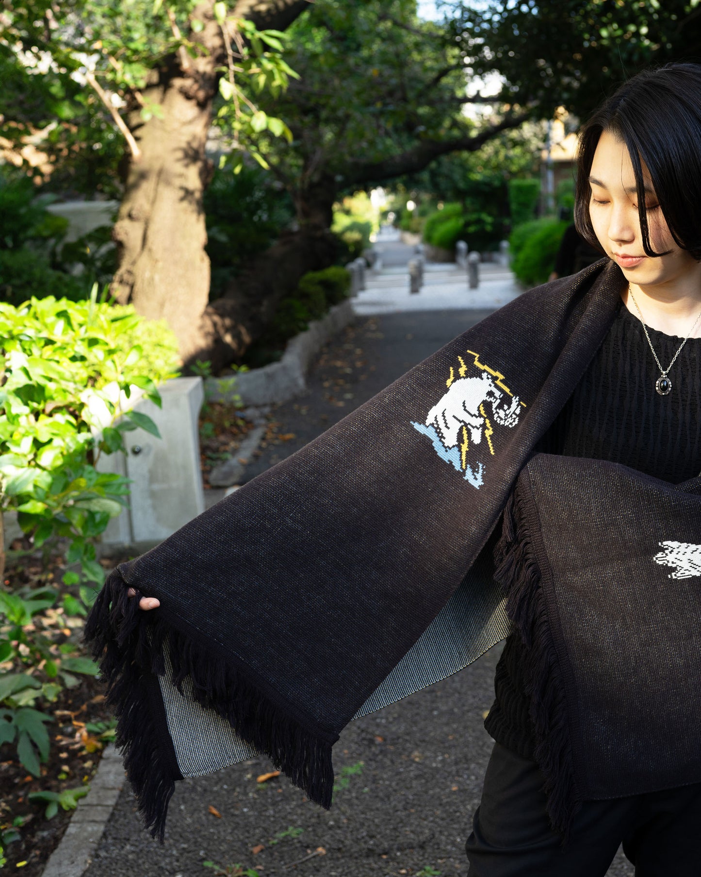 着用：Mamiko Oda（小田満美子）× Judy On The Roof. MAMIKO ODA SOUVENIR JACQUARD KNIT STALL（着用）8｜Oda Judy Shop