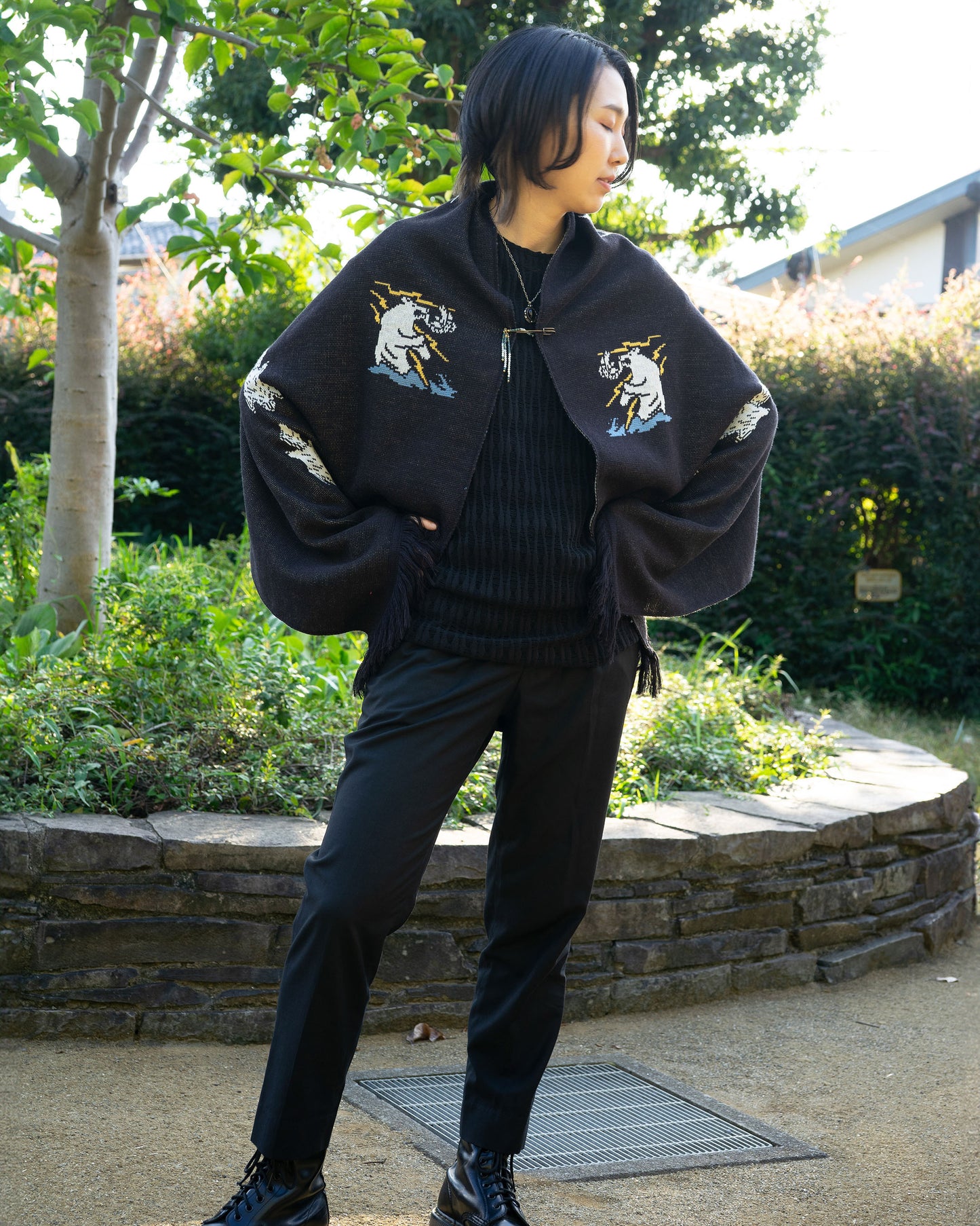 着用：Mamiko Oda（小田満美子）× Judy On The Roof. MAMIKO ODA SOUVENIR JACQUARD KNIT STALL（着用）4｜Oda Judy Shop